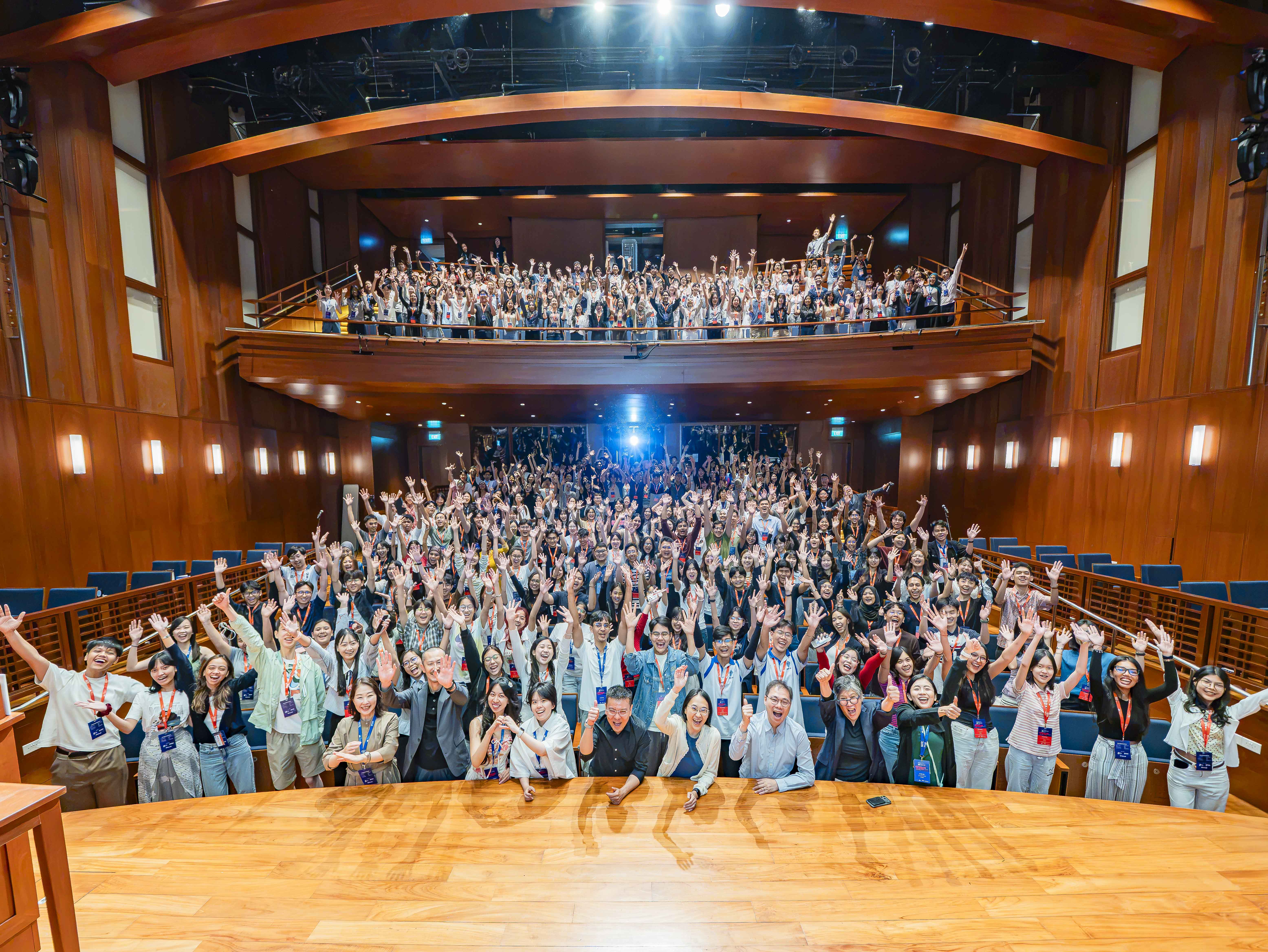 NUS AUS 2026 GROUP PHOTO-2 (1)